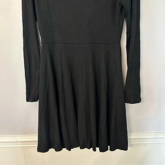 NWT Lulus Fit and Fair Black Ribbed Knit Long Sleeve Skater Dress Sz Large - Picture 11 of 14